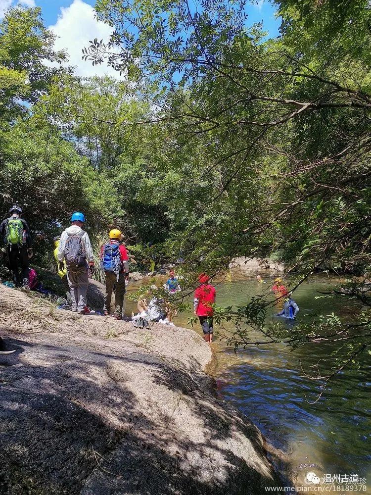温州茶山卧龙潭,温州卧龙峡风景区