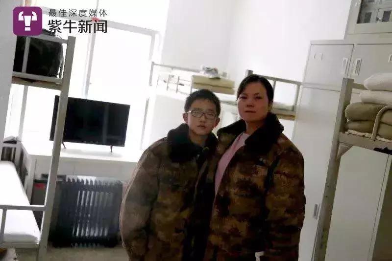 十岁孩子知道爸爸去世了,爸爸牺牲10年作文