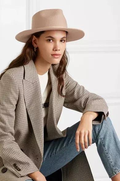 帽子能增加时尚感么,帽子时尚任何场合都可以搭配