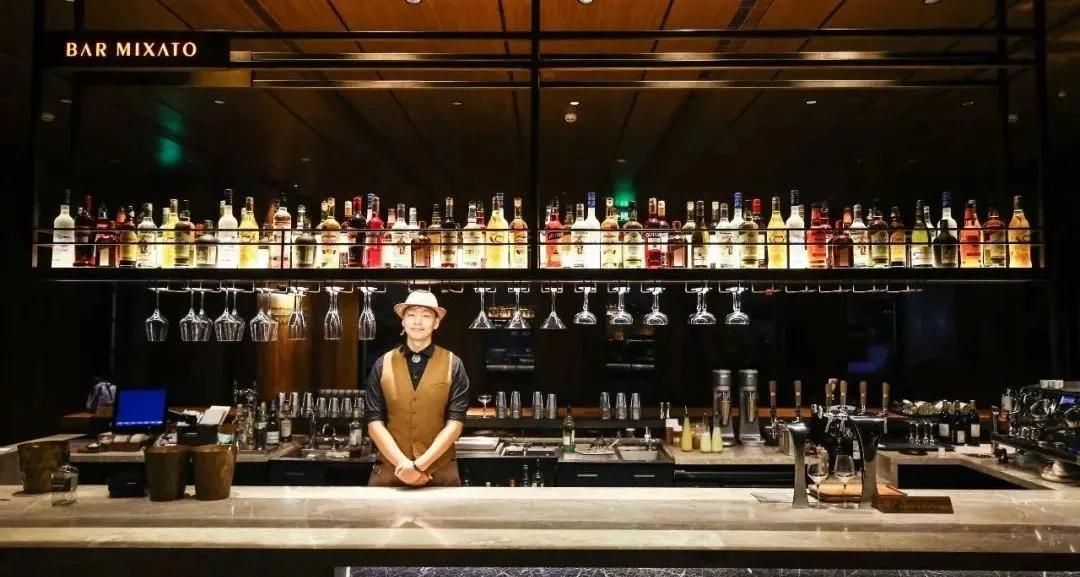 工资5000一年能存多少,年轻人下班后搞副业月入过万