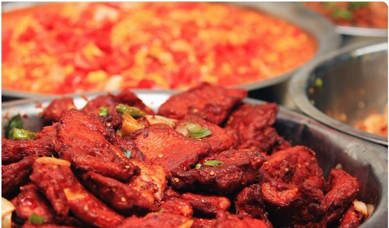 吃在“远航大酒楼”，绵阳学生的最高伙食标准