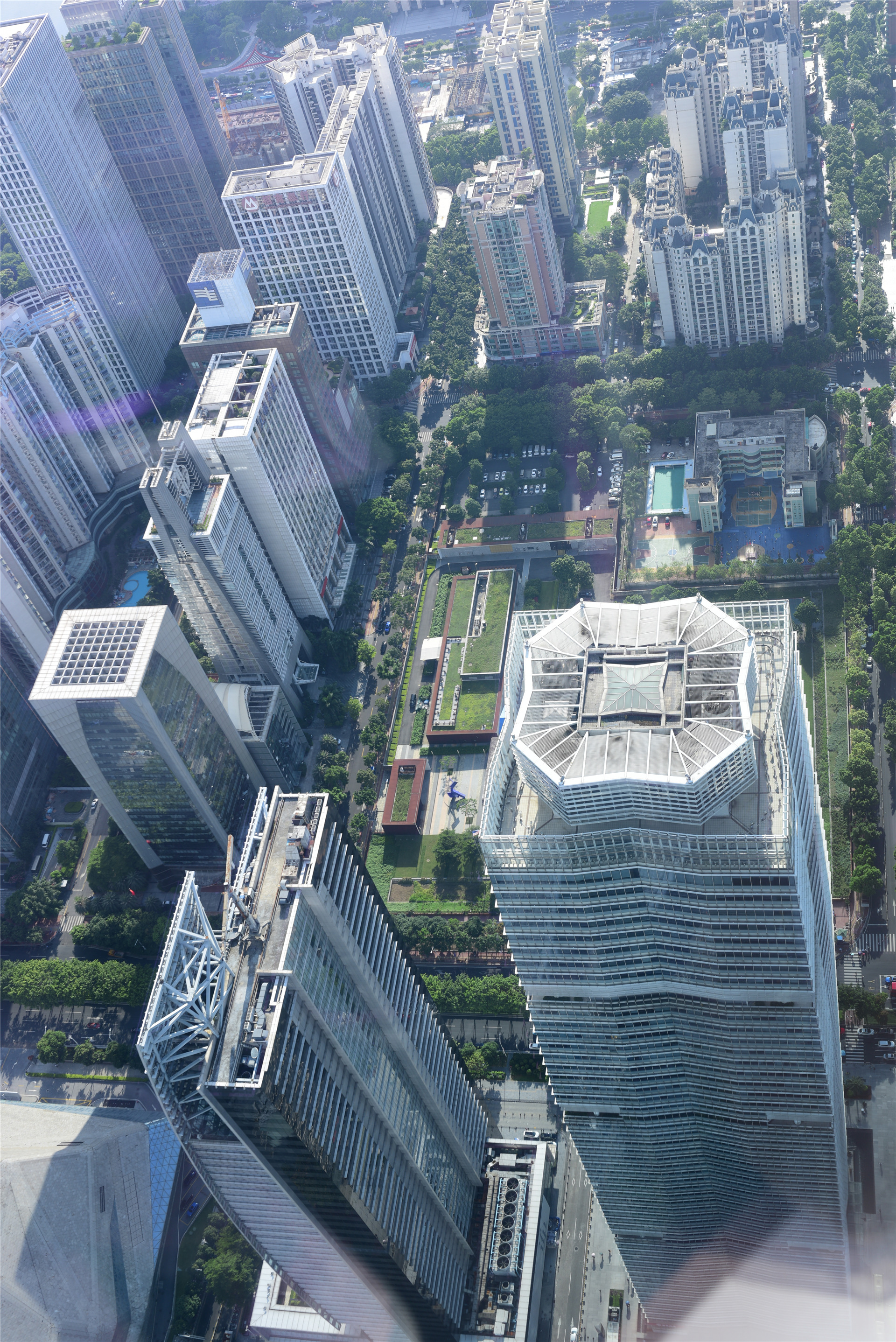 光芒掩盖索尼6万元*放播**器，艾利和真旗舰*放播**器SP2000开售了