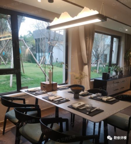 蔡家房价直逼礼嘉？看江、精装，品质与价格齐飞，你愿意买单吗？