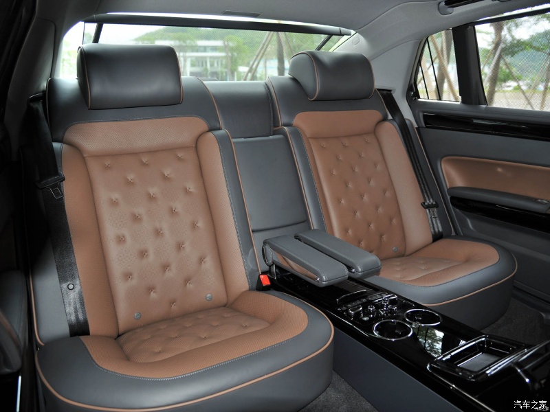 德累斯顿铜雕塑,德累斯顿的国宝级建筑