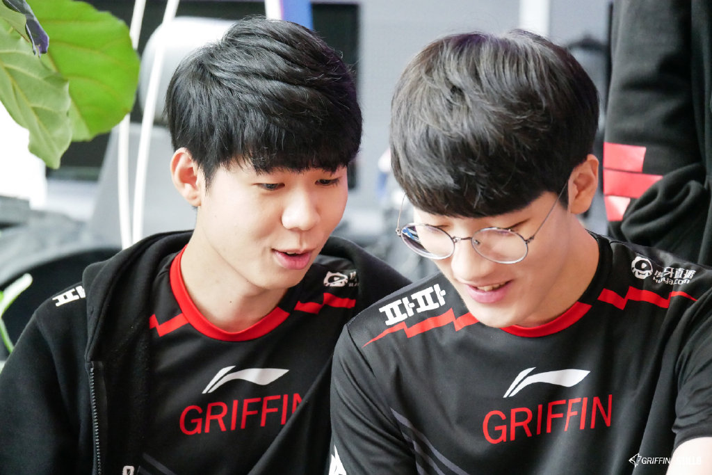 lec解说wbg进世界赛,lec评价最强上单