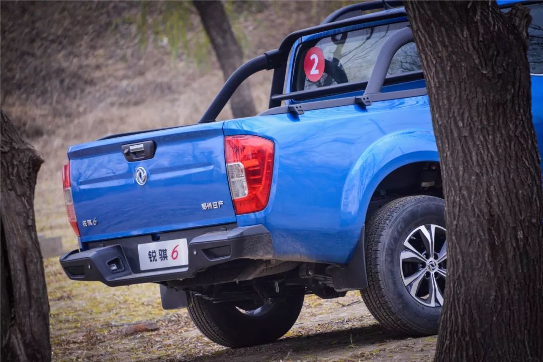 尼桑纳瓦拉柴油皮卡3.0新车价,试驾纳瓦拉皮卡视频