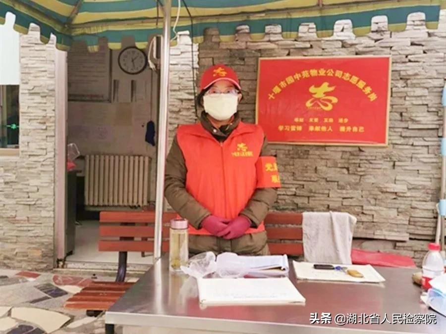 特殊时期的坚守,特殊时期依然坚守岗位