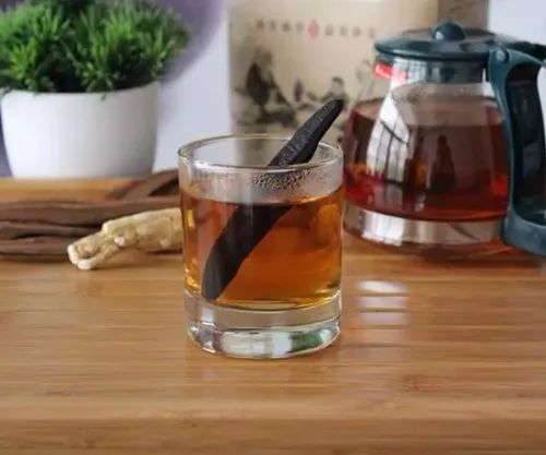 灵芝孢子粉空腹吃还是饭后吃最佳,灵芝孢子油是空腹吃还是饭后吃