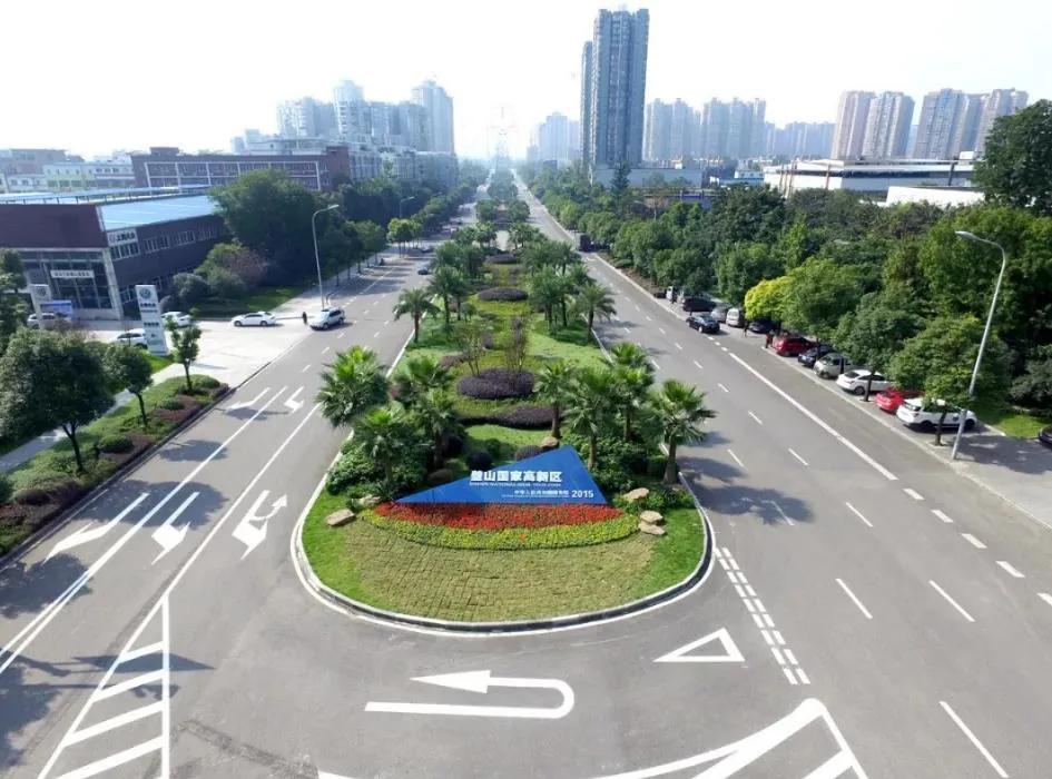 长假期间被热传的璧山，到底还能不能买？会成为燕郊吗？