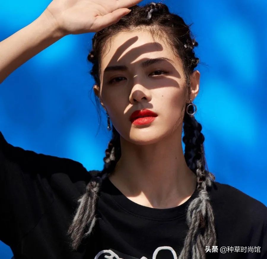 花瓣丸子头学生党蓬松,古风丸子头前额花瓣头饰