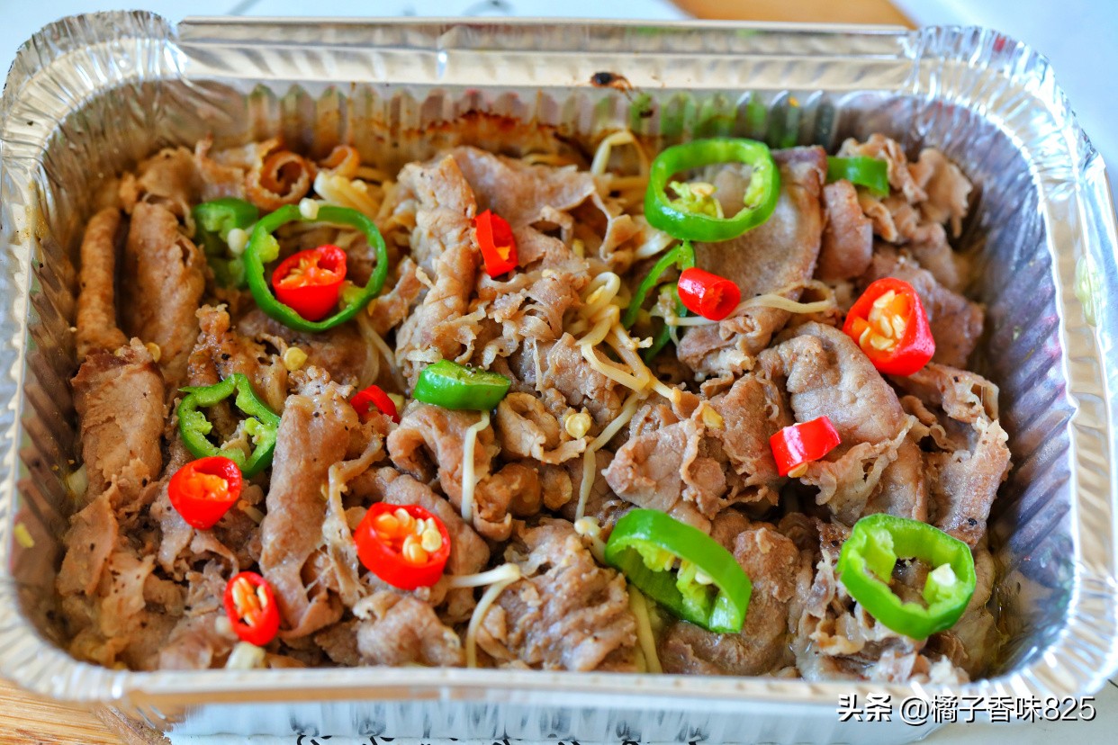 家庭版锡纸肥牛金针菇的做法,超下饭锡纸肥牛金针菇