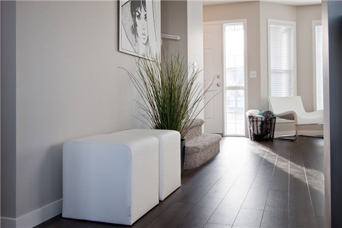 吸烟使白墙发黄怎么办,吸烟墙面发黄咋处理