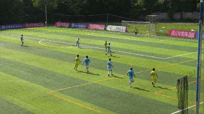 她想@所有人：“明年某日，请务必来捧我的100场！”