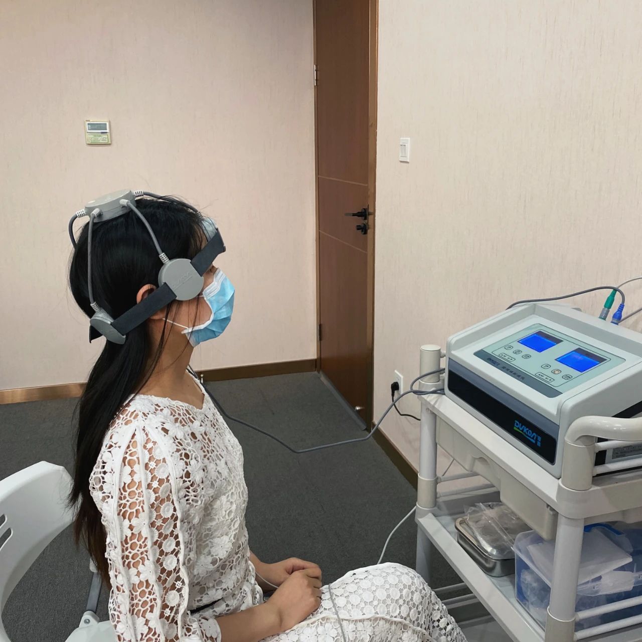 失眠多梦翻来覆去睡不着,晚上睡不着翻来覆去多梦