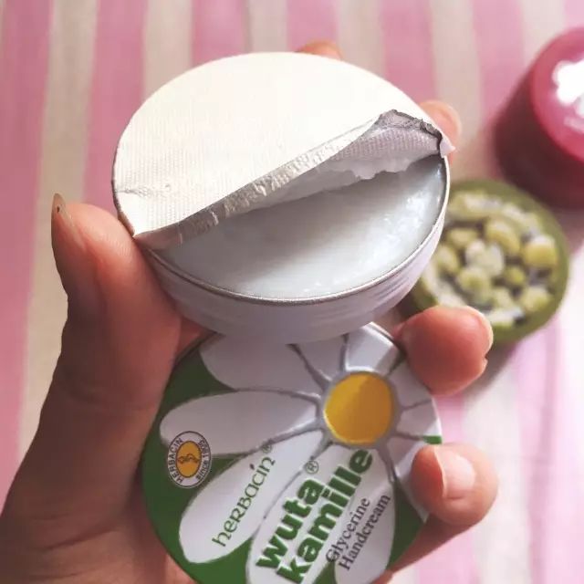 有哪些好看便宜的护手霜网红推荐,网红同款护手霜秋冬批发