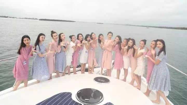 《人间尽兴清单》华姐的打开方式,你根本想不到