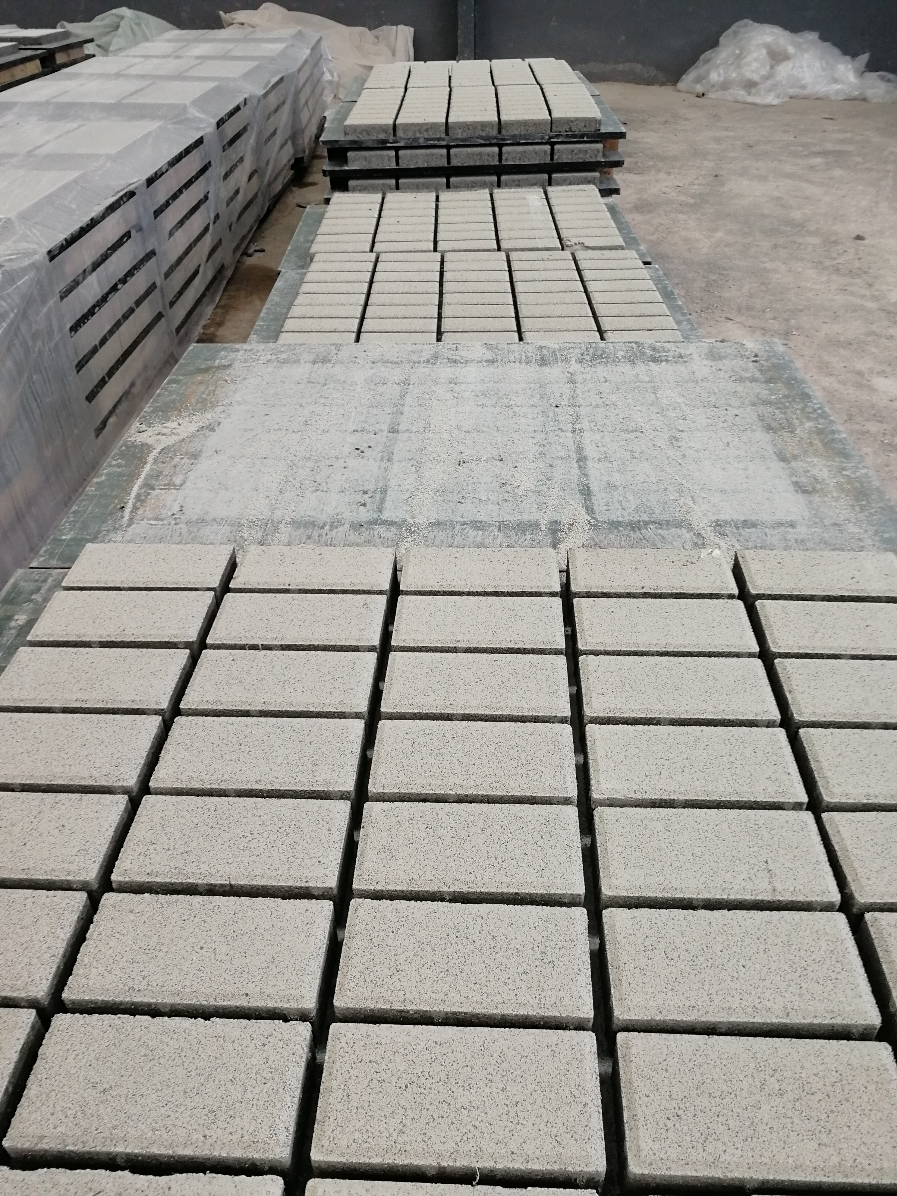 面包砖路面,市政面包砖铺设要求