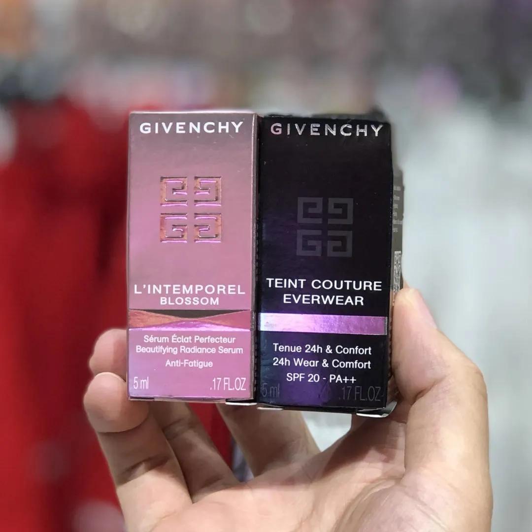 唯品仓线下店特卖直播,唯品仓快闪店