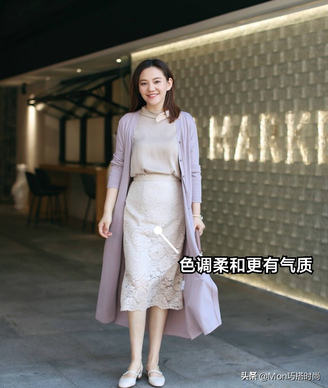 烂大街的“奶奶鞋”，想不到这么时髦，夏天用来搭半身裙，真优雅