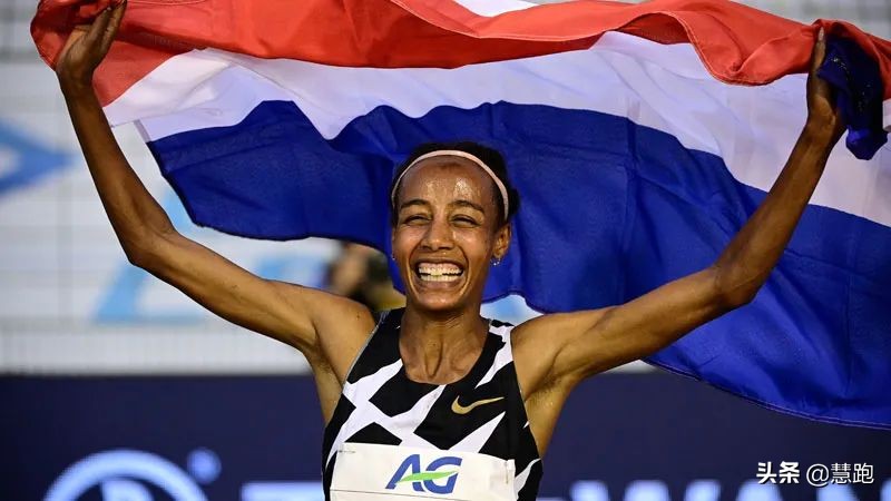 莫法拉3000米破纪录,莫法拉赫21公里破1小时纪录