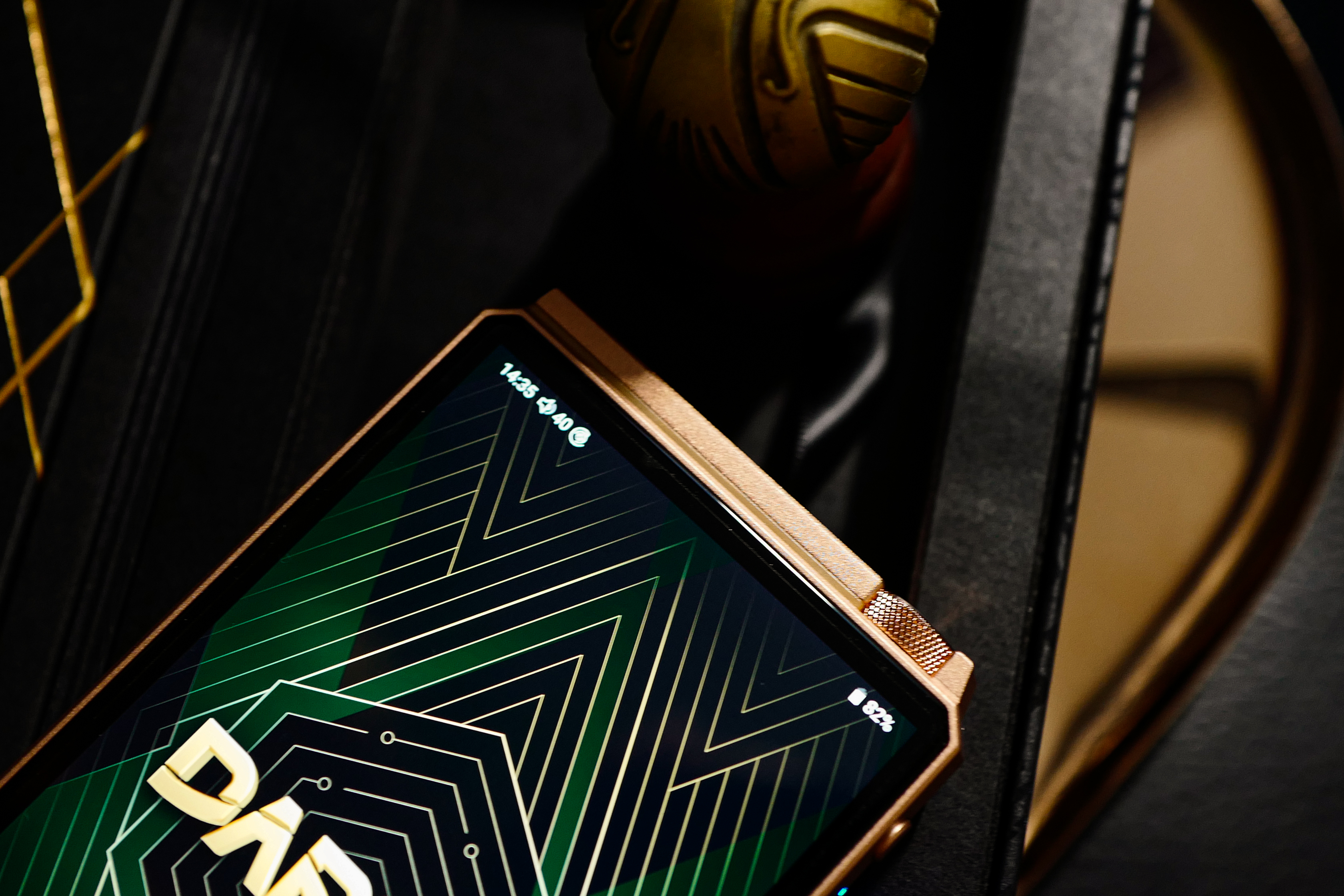 便携播放器海贝rs6跟山灵m6对比,海贝hibyrs6播放器测评