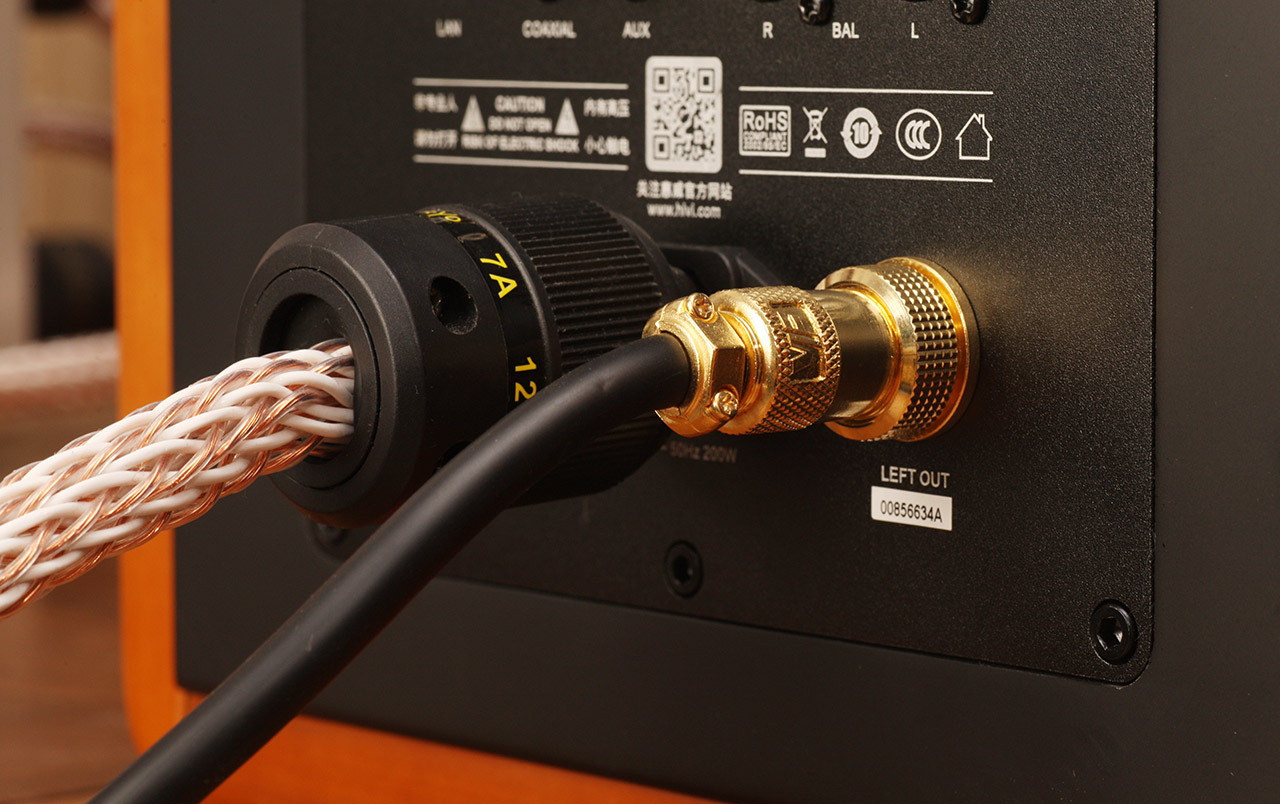 支持wifi投放的音箱,惠威m5a三分频高保真有源音箱