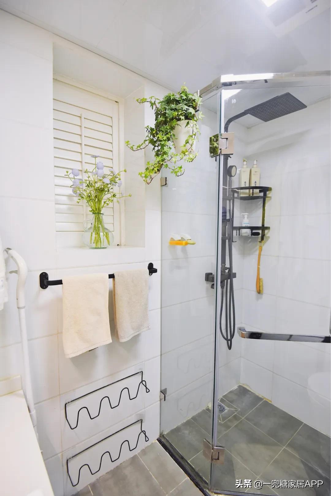 你家厕所≈生化房？做好这四点，远离异味细菌小飞虫