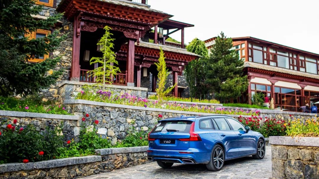 带你领略诗与远方全新沃尔沃v60,试驾沃尔沃v60最新款