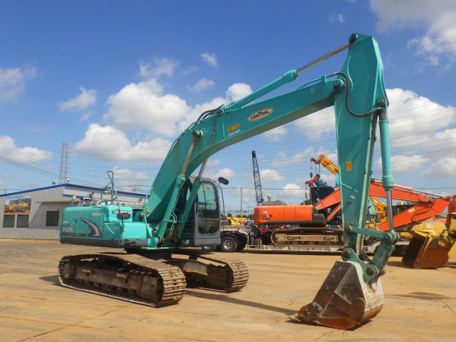 日本二手挖掘机运回国卖赚钱吗,日本进口挖掘机