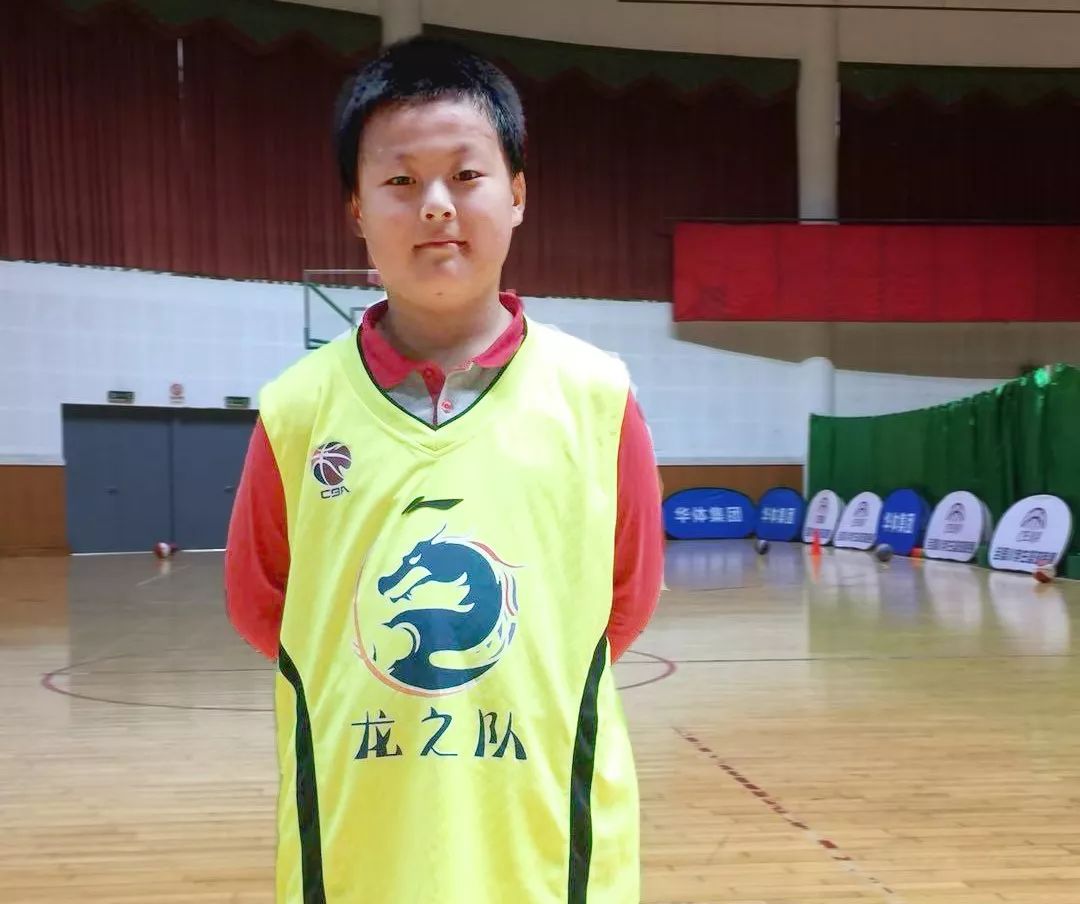 少儿学习篮球视频,少儿篮球学习零基础