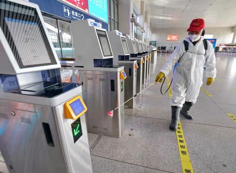 春运首日火车站客流量未见明显上升秦皇岛车务段全力为旅客提供安全便捷出行环境