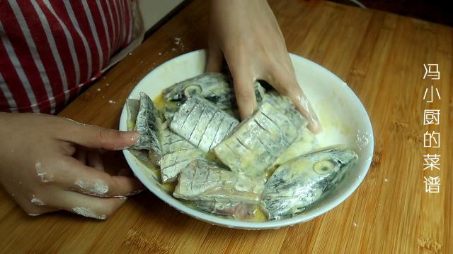 美食制作这才是带鱼最好吃的做法,带鱼最简单做法不炖不炸入味好吃