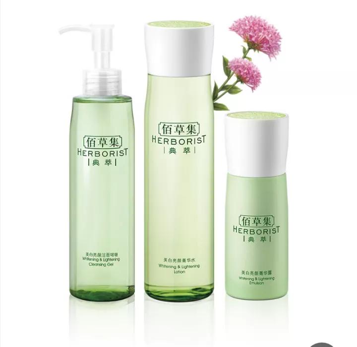 女人一般都喜欢的化妆品,女人喜欢的有名化妆品