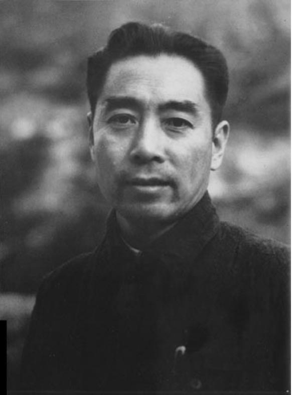 中国首艘万吨巨轮赴日途中沉没，日媒咬定被鱼雷击沉，真相如何？