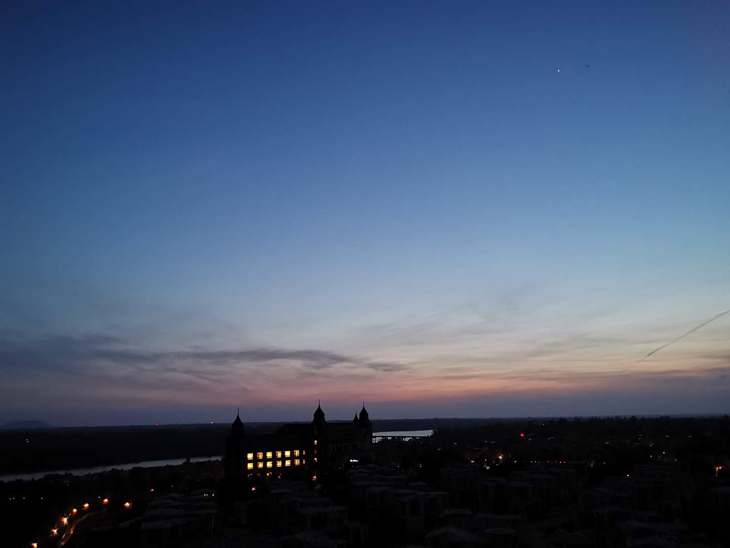 醒醒，这世上根本没有“怀才不遇”