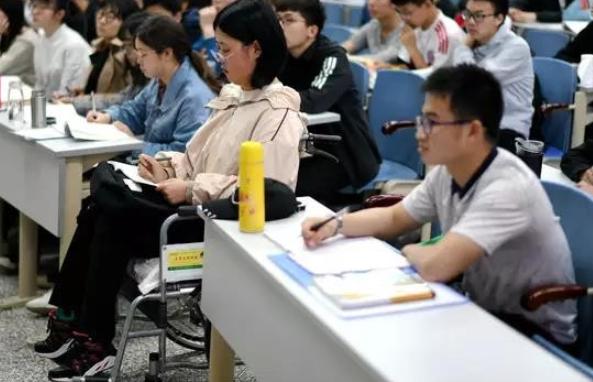 民办二本与公办二本的5个区别,民办二本大专好还是公办学校好