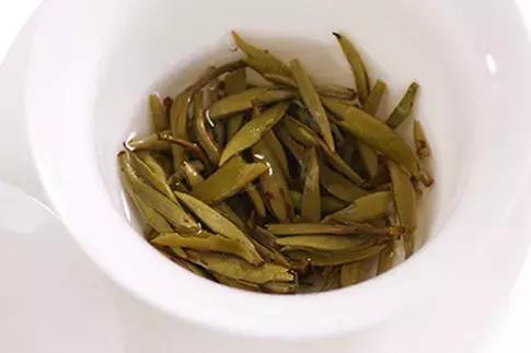 泡茶水温多少度最好红茶,乌龙茶泡茶水温最好是多少度