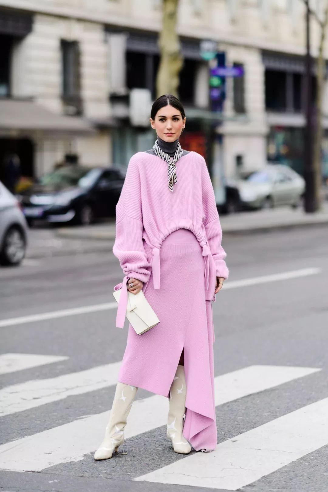 淑女气质百搭减龄薄款,简单时尚大方冬天减龄款