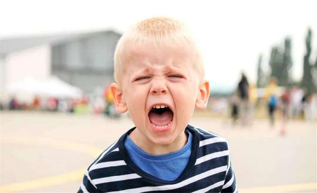 家长对孩子实施家暴可以怎么办,孩子遭遇家长家暴该怎么办