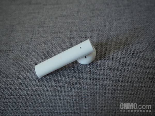 小米蓝牙耳机air2se右耳没声音,小米air2se真无线蓝牙耳机测评