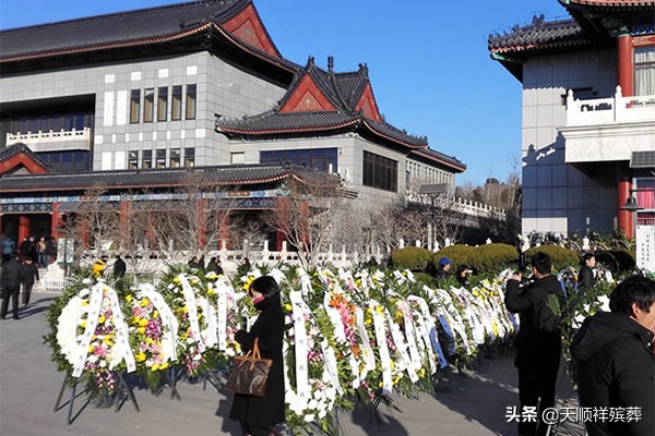 参加别人的葬礼后怎么去晦气,参加葬礼被脏东西跟上怎么办