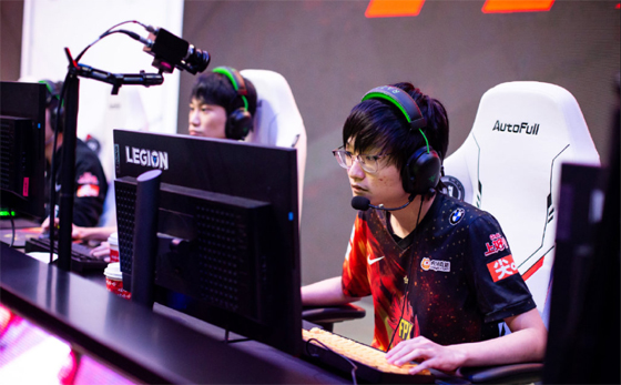 lollpl夏季赛积分榜最新,lol盲僧开团精彩视频