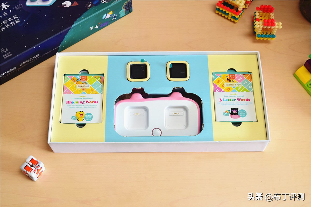 小米智能玩具：碰一碰、摇一摇，让孩子在玩耍中爱上学习！
