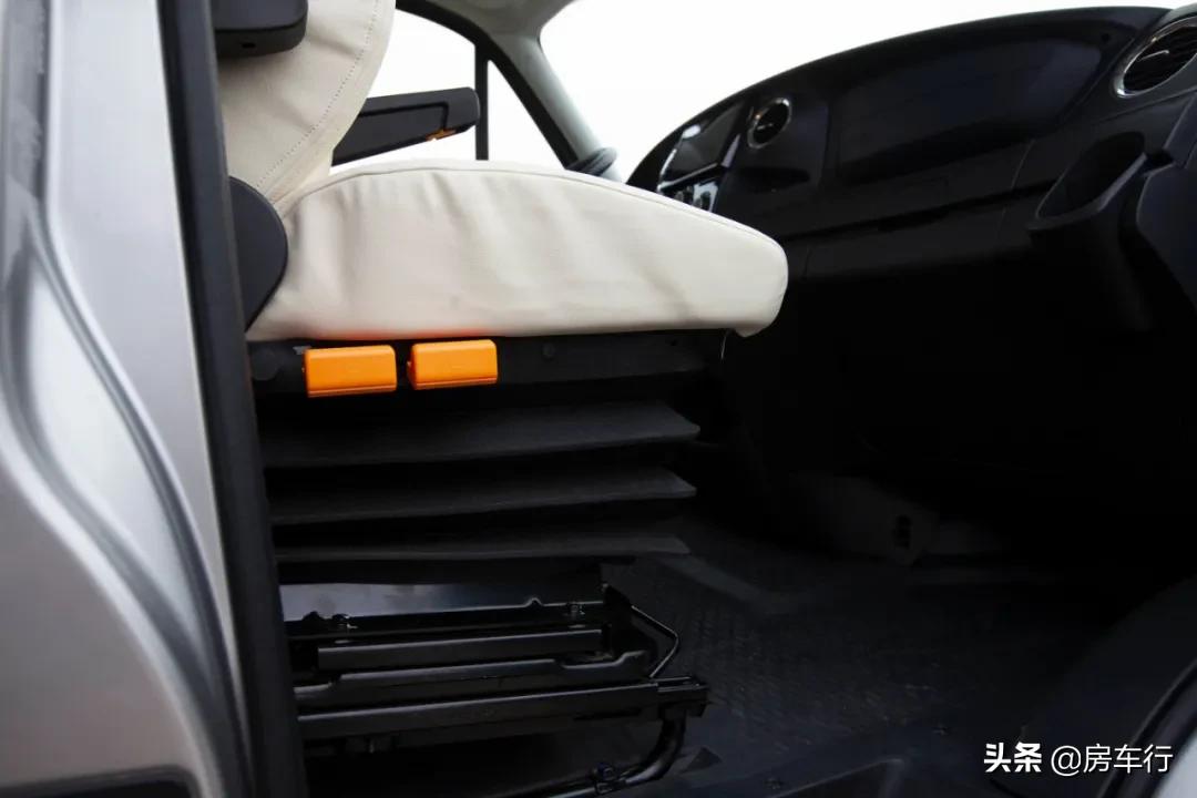 最新款小额头t型房车30万元,12款兼具颜值与性价比的房车