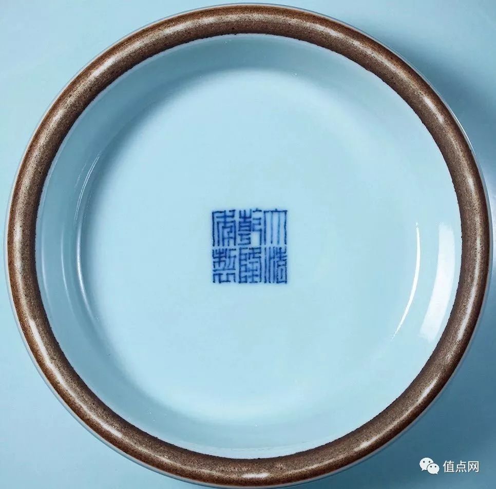 神秘藏窦「十面灵壁山居」|从三件乾隆官窑看大藏家品味