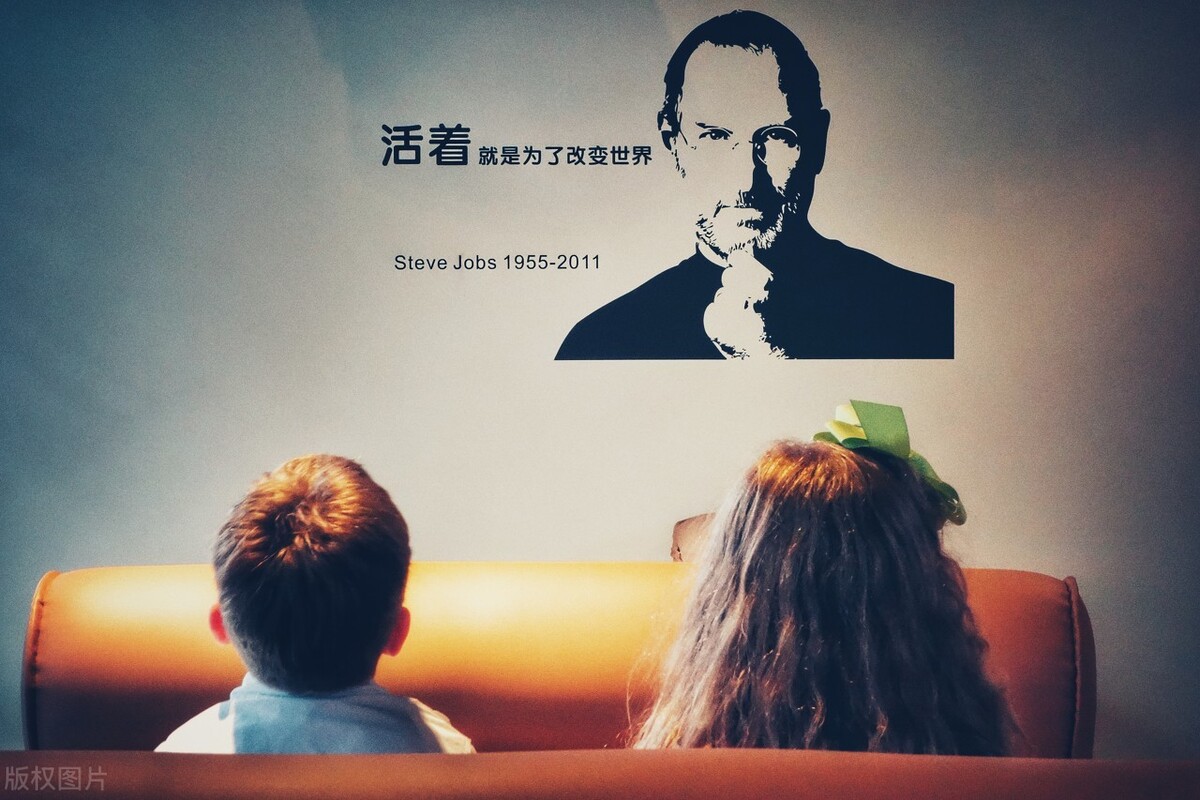 乔布斯和他的亲生父母,乔布斯养父母现状视频