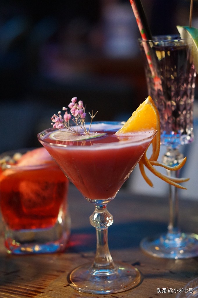 星空鸡尾酒吧厦门,一杯好喝又好看的星空鸡尾酒