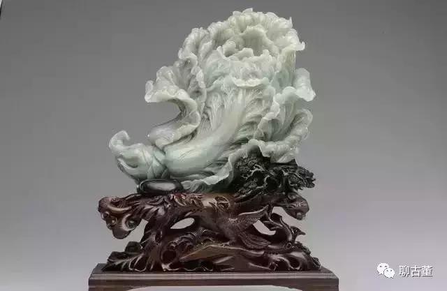 罗盘上龙龟麒麟金蟾貔貅怎么摆放,貔貅和麒麟能同时在家里摆放吗