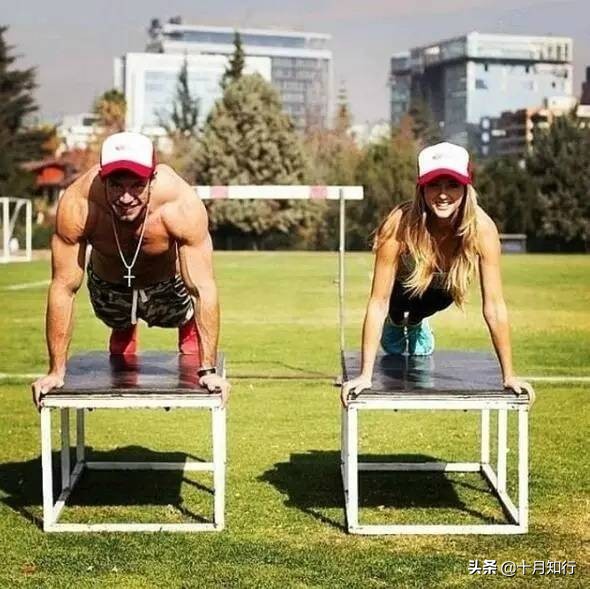 练什么动作可以塑形身材,一个动作拉伸全身练出好身材