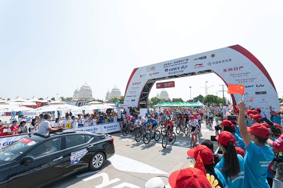 环广西各赛段冲刺,环广西巡回赛回放